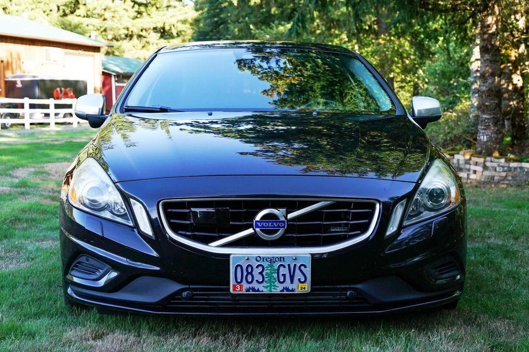 2012 Volvo S60 2nd Gen - Image 2 of 31