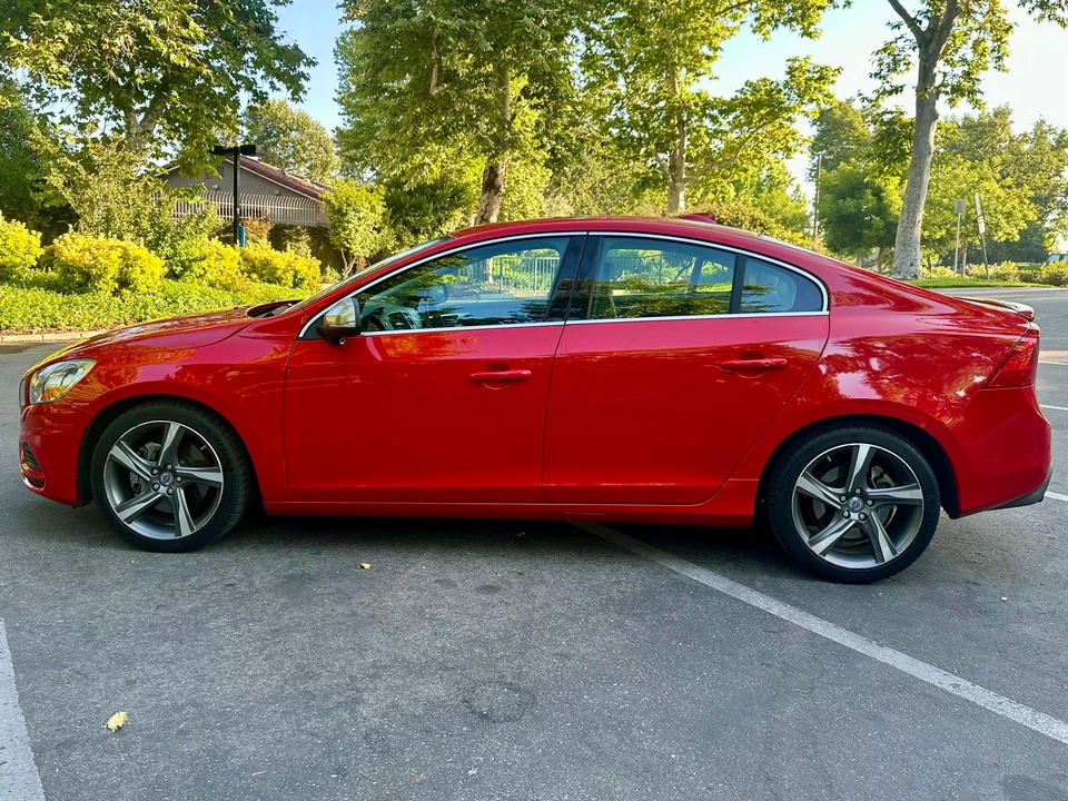 2012 Volvo S60 2nd Gen - Image 6 of 31