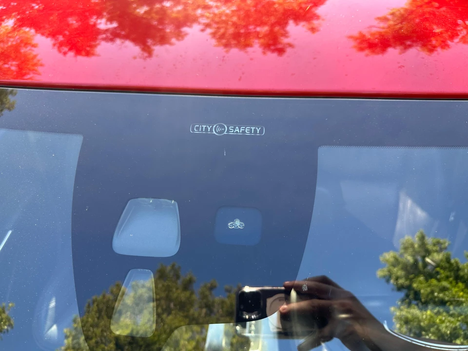2012 Volvo S60 2nd Gen - Image 13 of 31