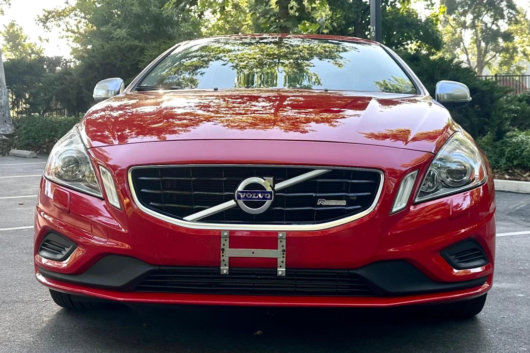 2012 Volvo S60 2nd Gen - Image 2 of 31