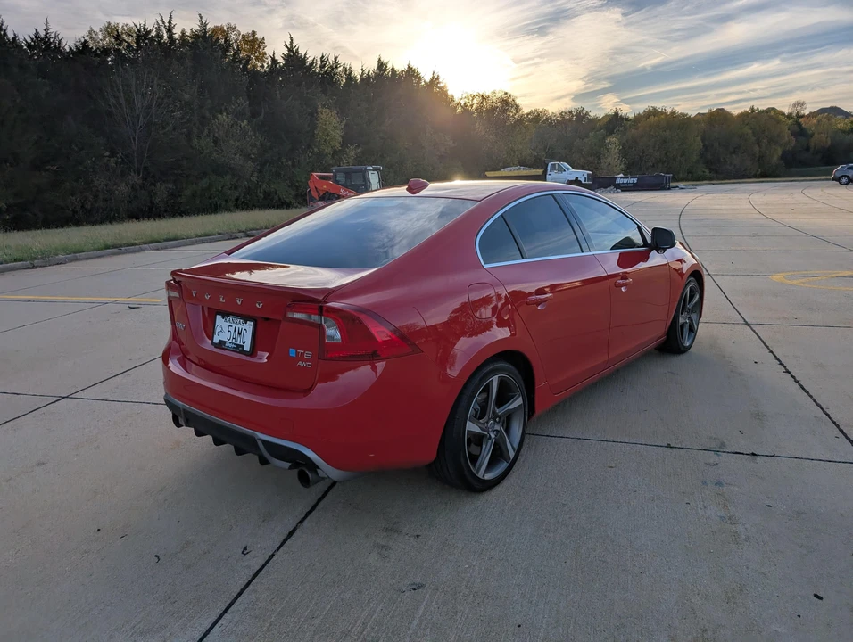 2012 Volvo S60 2nd Gen - Image 14 of 31