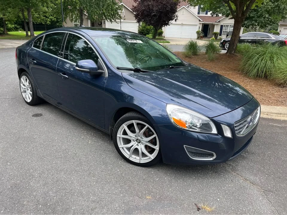 2012 Volvo S60 2nd Gen - Image 2 of 8