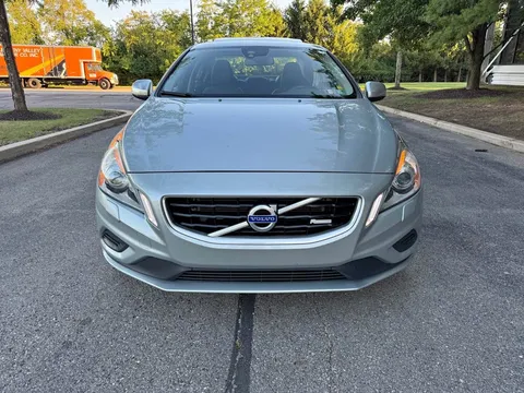 2012 Volvo S60 T6 Sedan 4D
