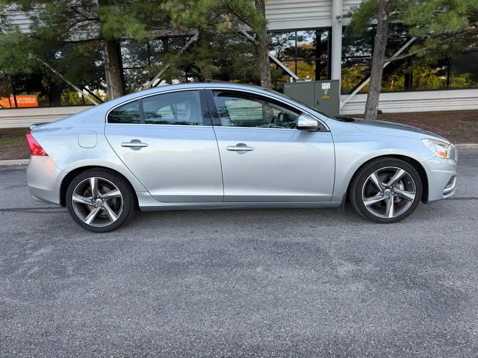2012 Volvo S60 2nd Gen - Image 7 of 19