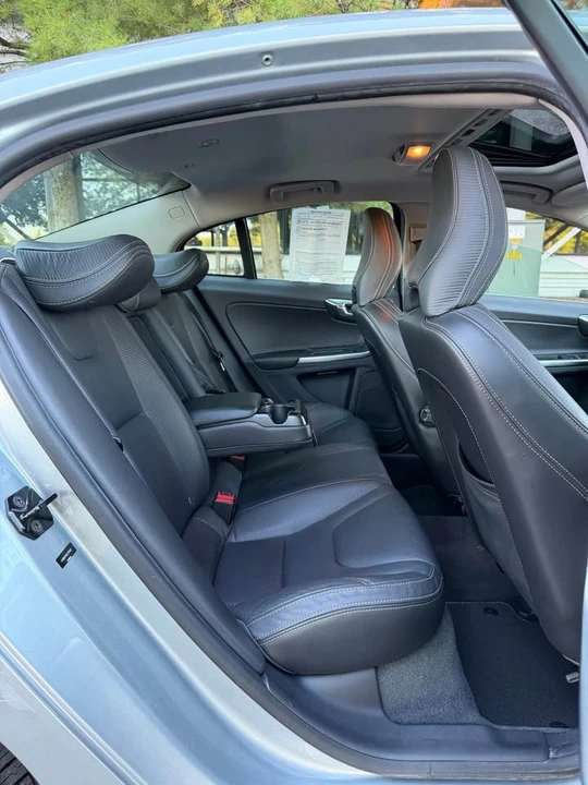2012 Volvo S60 2nd Gen - Image 15 of 19