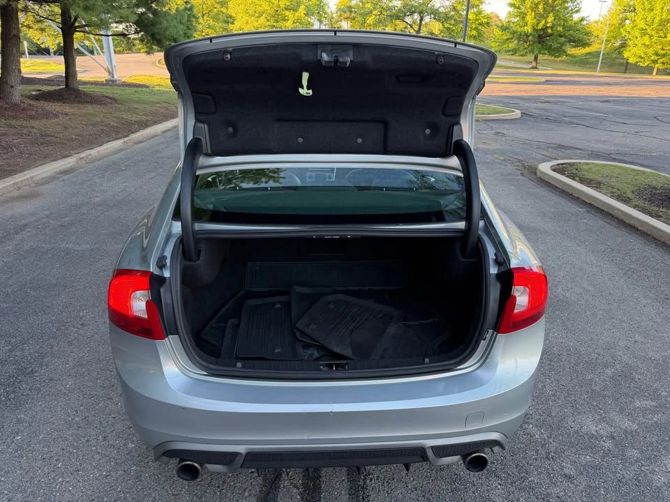 2012 Volvo S60 2nd Gen - Image 13 of 19