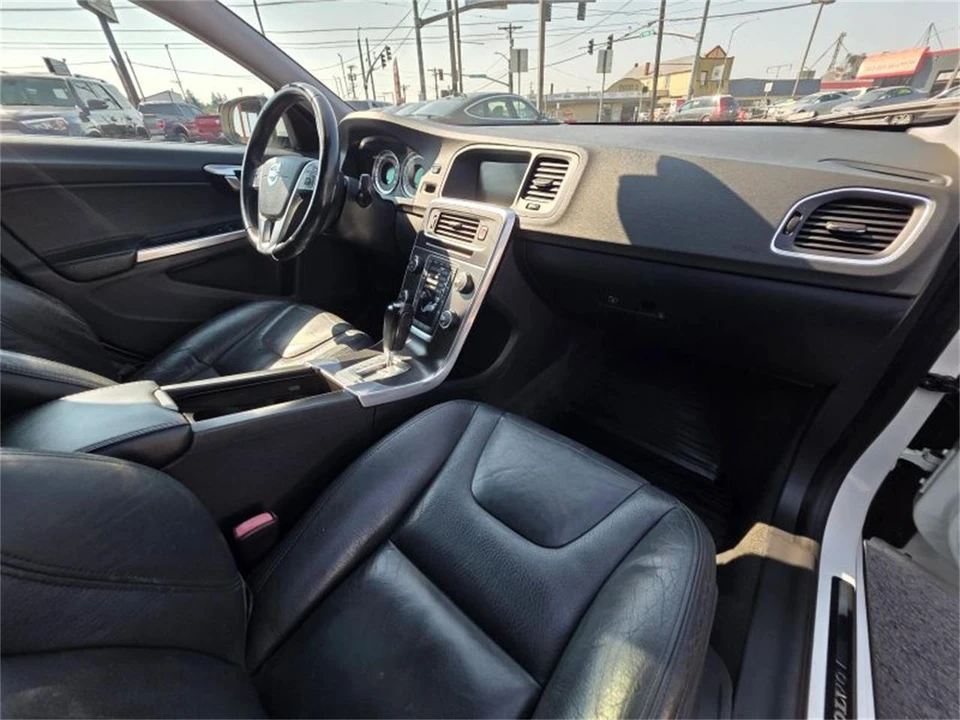 2012 Volvo S60 2nd Gen - Image 14 of 20