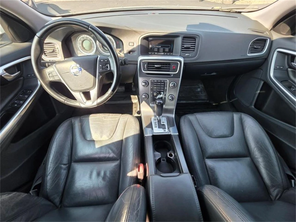 2012 Volvo S60 2nd Gen - Image 11 of 20