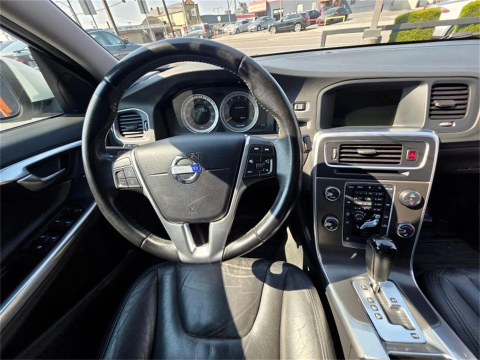 2012 Volvo S60 2nd Gen - Image 15 of 20