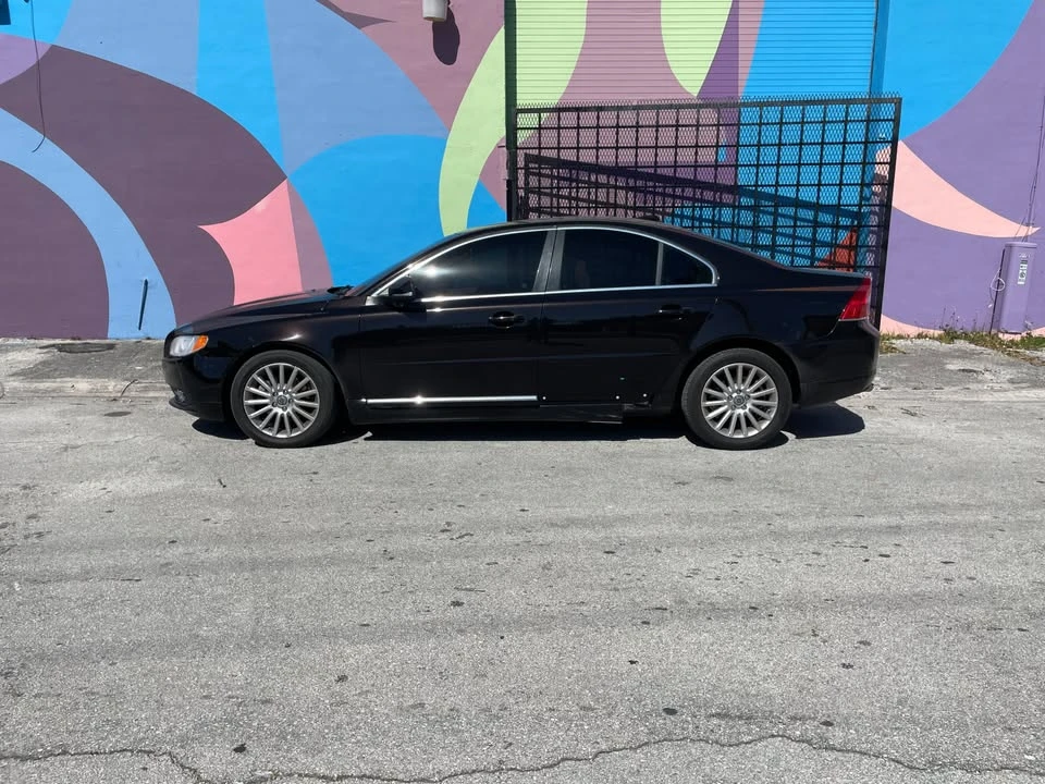 2012 Volvo S80 2nd Gen - Image 2 of 13