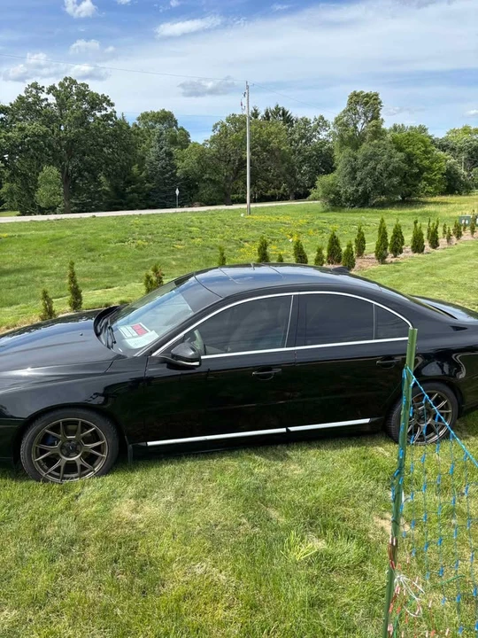 2012 Volvo S80 2nd Gen - Image 2 of 10