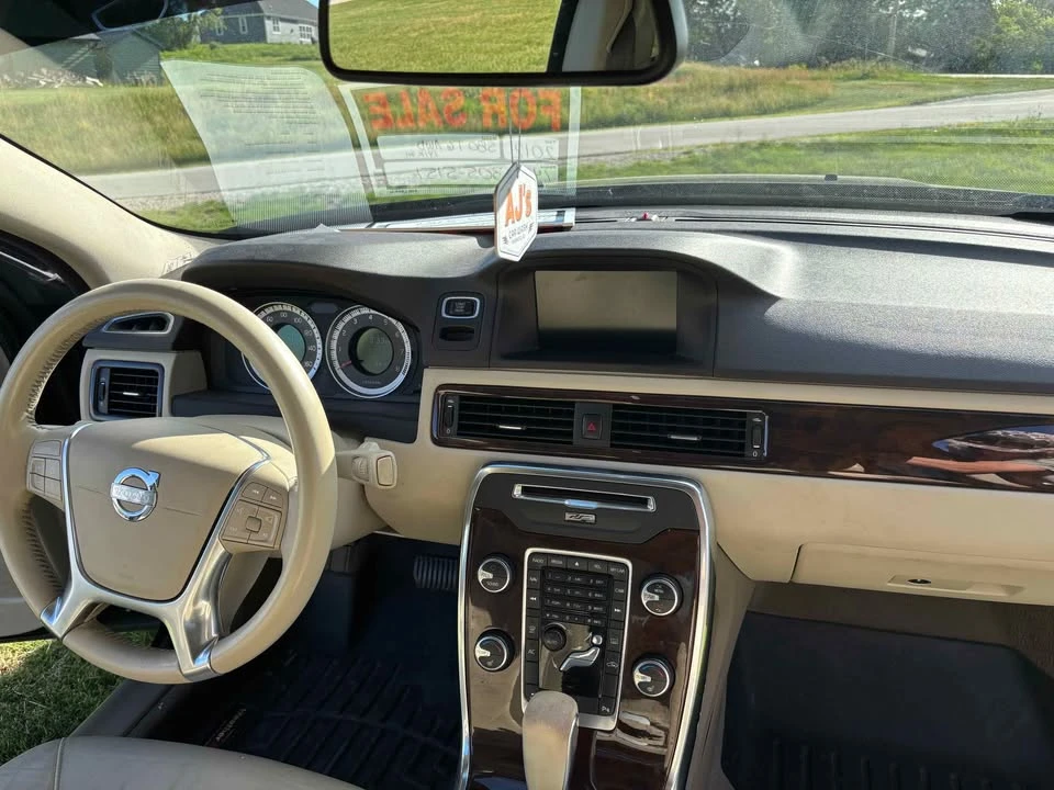 2012 Volvo S80 2nd Gen - Image 5 of 10