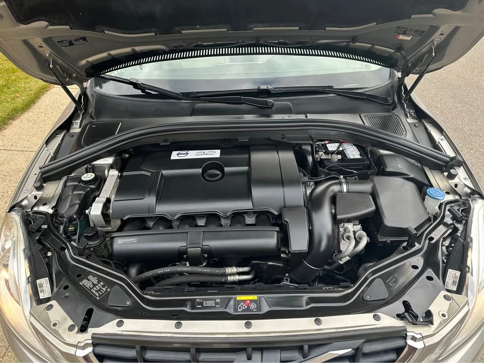 2012 Volvo XC60 - Image 10 of 10