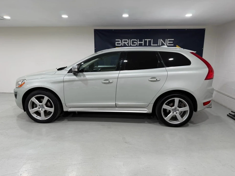 2012 Volvo XC60 1st Gen - Image 2 of 19