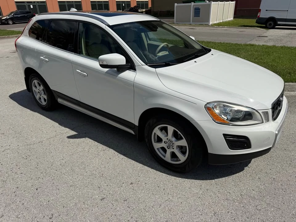 2012 Volvo XC60 1st Gen - Image 7 of 19