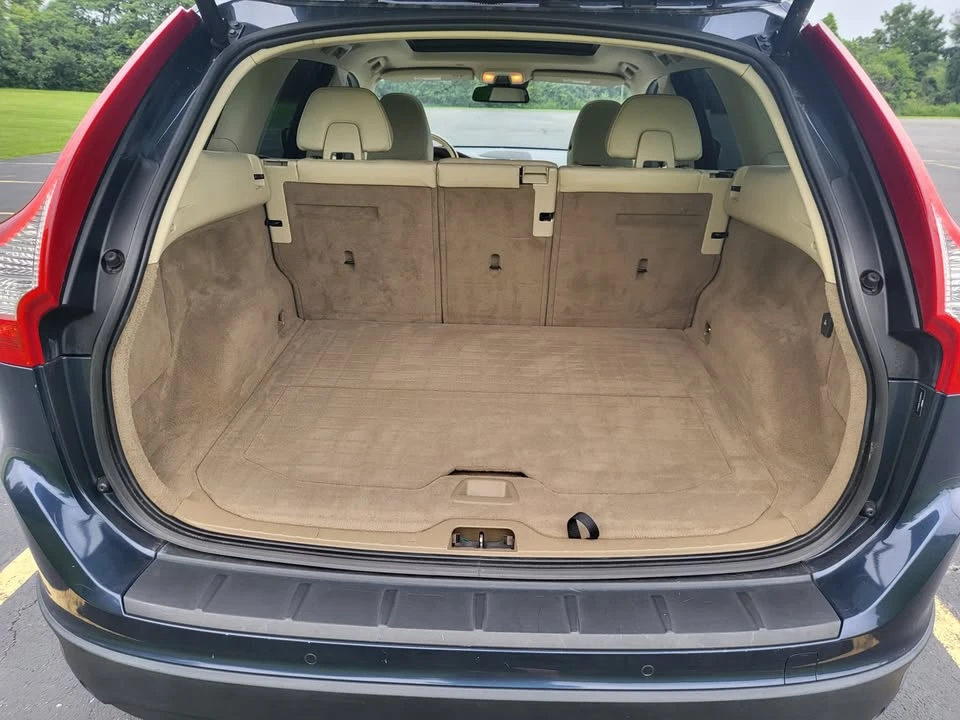 2012 Volvo XC60 1st Gen - Image 5 of 17
