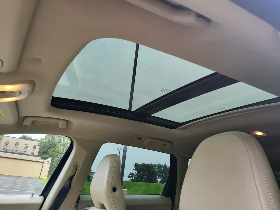2012 Volvo XC60 1st Gen - Image 8 of 17
