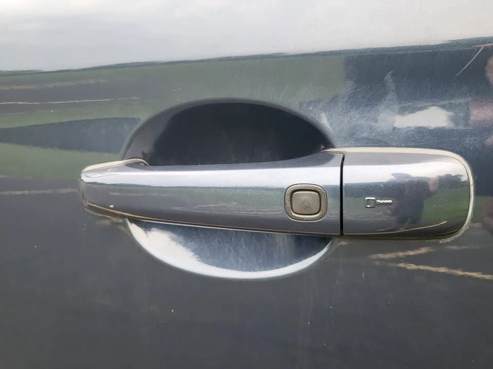 2012 Volvo XC60 1st Gen - Image 13 of 17