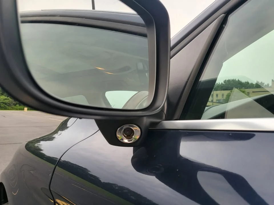 2012 Volvo XC60 1st Gen - Image 14 of 17