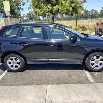 2012 Volvo XC60 3.2 Sport Utility 4D