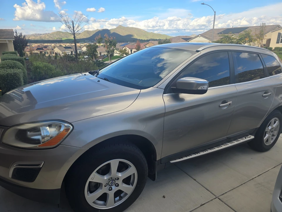 2012 Volvo XC60 1st Gen - Image 9 of 9