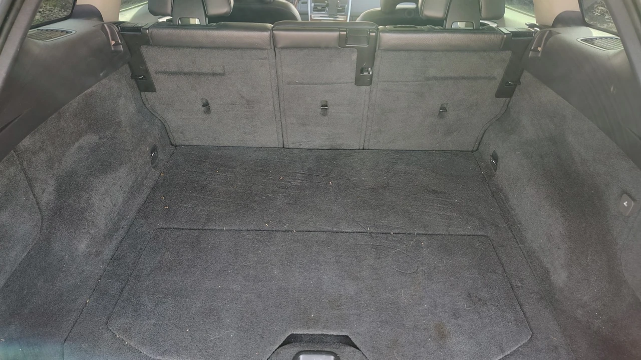 2012 Volvo XC60 1st Gen - Image 12 of 21