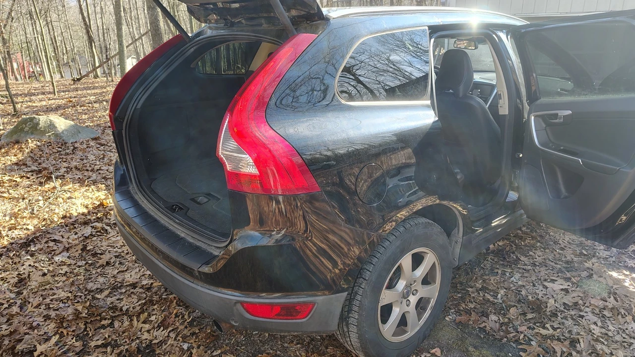 2012 Volvo XC60 1st Gen - Image 10 of 21