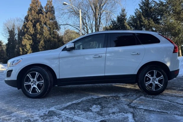 2012 Volvo XC60 1st Gen - Image 3 of 8