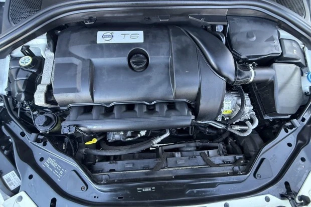 2012 Volvo XC60 1st Gen - Image 6 of 8