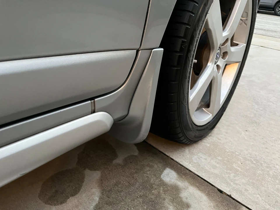 2012 Volvo XC60 1st Gen - Image 19 of 31