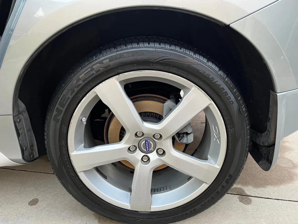 2012 Volvo XC60 1st Gen - Image 21 of 31