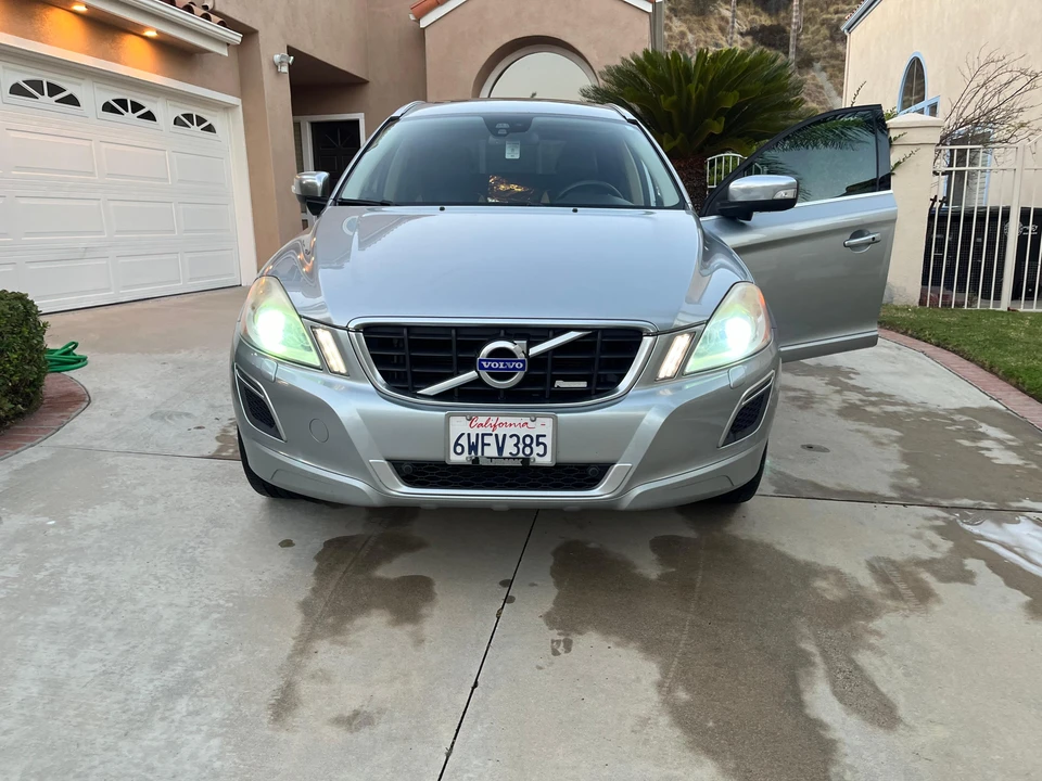 2012 Volvo XC60 1st Gen - Image 6 of 31