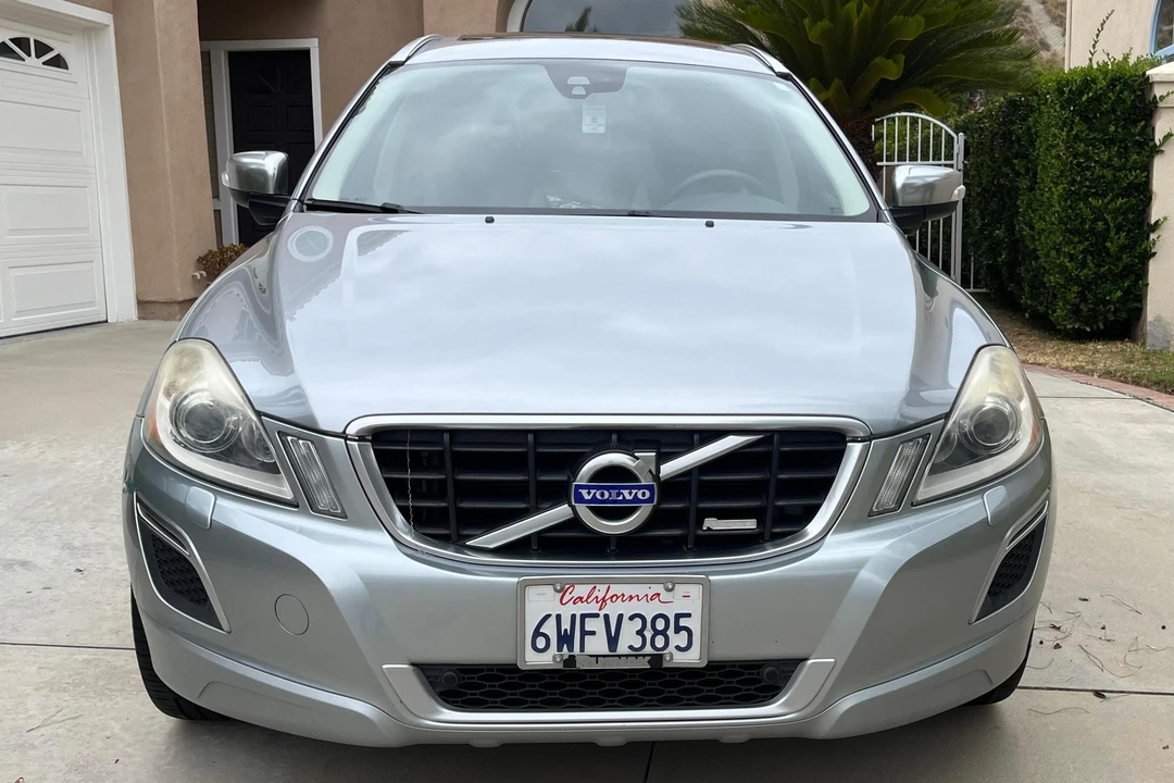 2012 Volvo XC60 1st Gen - Image 2 of 31