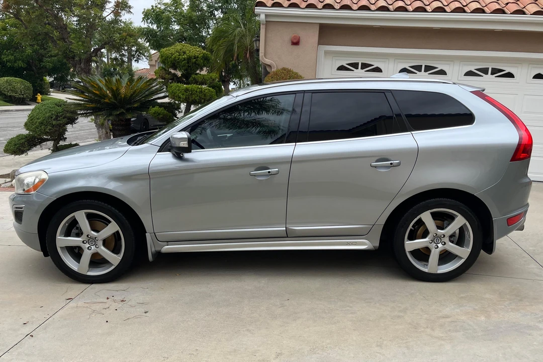 2012 Volvo XC60 1st Gen - Image 3 of 31