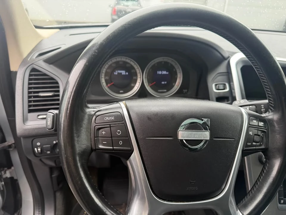 2012 Volvo XC60 1st Gen - Image 6 of 10