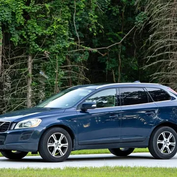 2012 Volvo XC60 T6 Sport Utility 4D