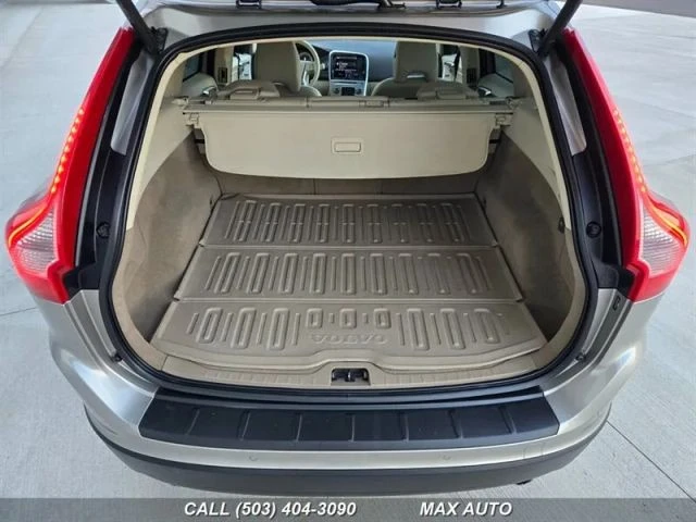 2012 Volvo XC60 1st Gen - Image 16 of 21