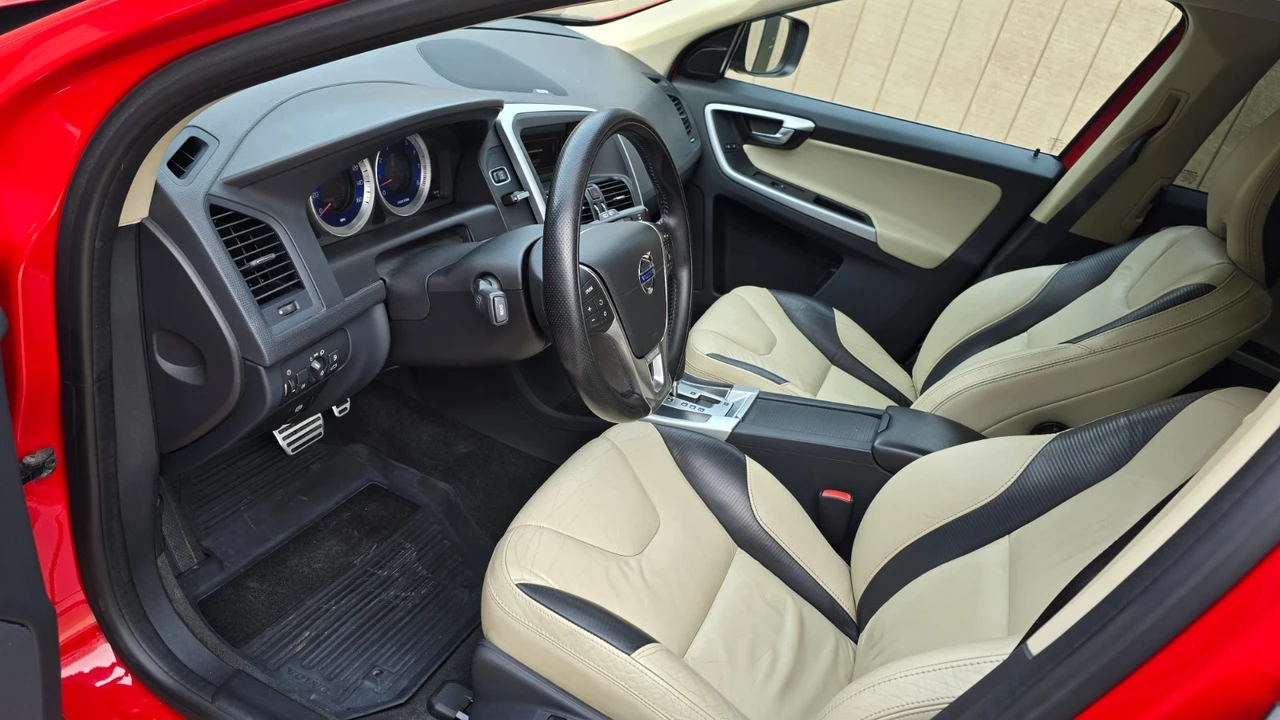 2012 Volvo XC60 1st Gen - Image 9 of 21