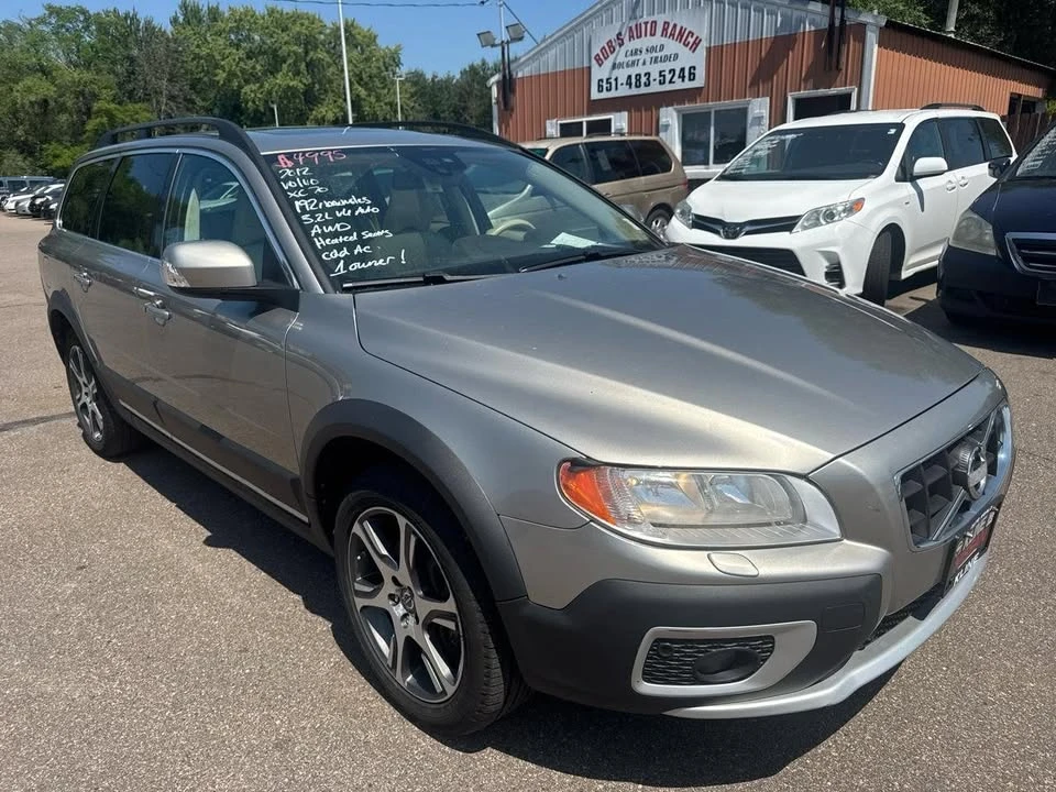 2012 Volvo XC70 3rd Gen - Image 3 of 11