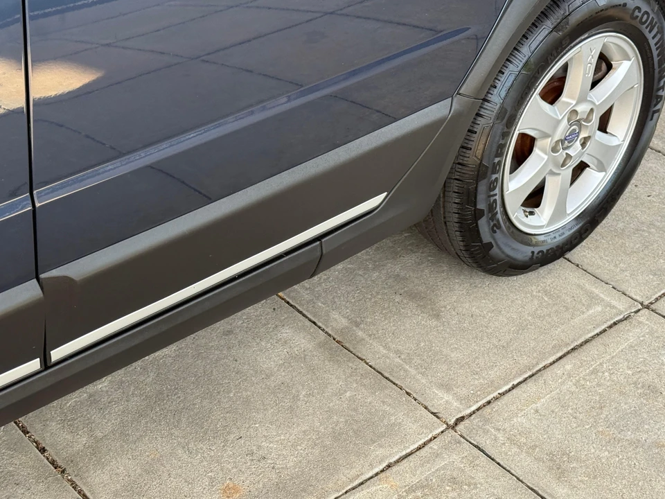 2012 Volvo XC70 3rd Gen - Image 31 of 31