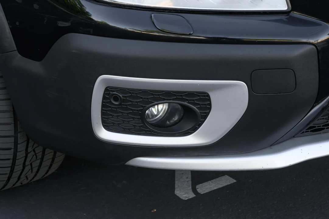 2012 Volvo XC70 3rd Gen - Image 21 of 31