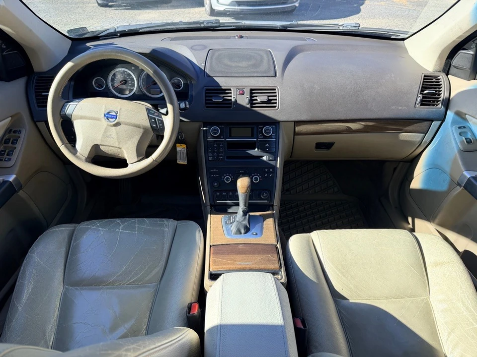 2012 Volvo XC90 1st Gen - Image 16 of 21