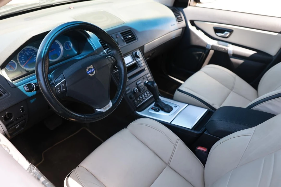 2012 Volvo XC90 1st Gen - Image 4 of 21
