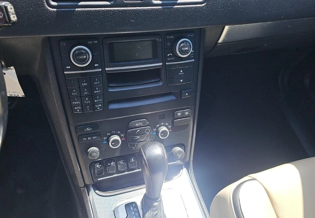 2012 Volvo XC90 1st Gen - Image 12 of 15