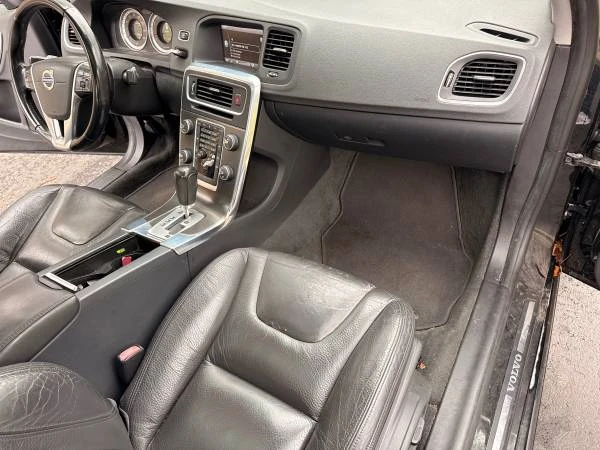 2012 Volvo S60 2nd Gen - Image 8 of 11