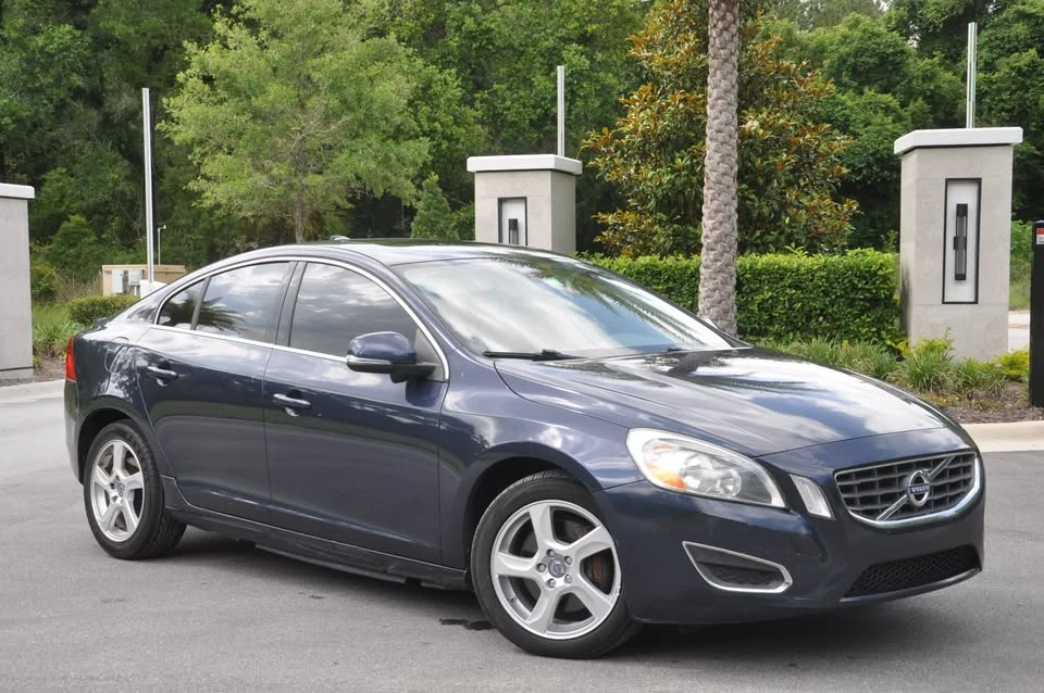 2012 Volvo S60 2nd Gen - Image 2 of 20