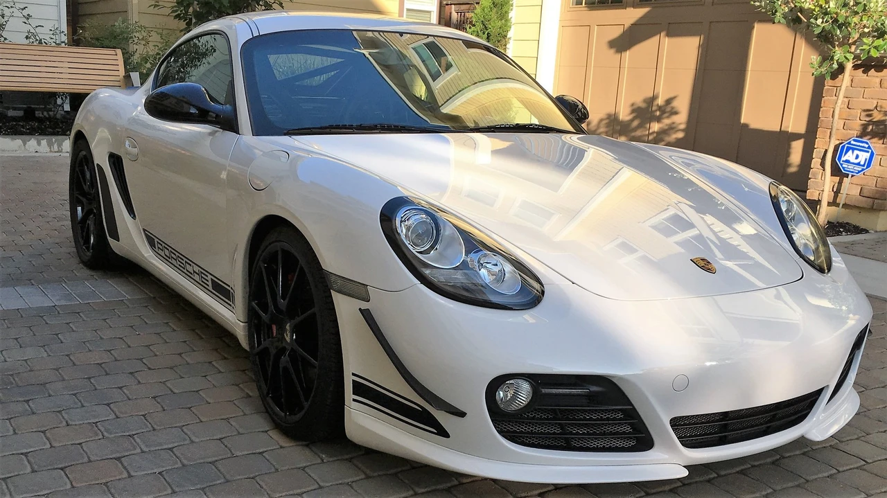 2012 Porsche 987 Cayman R - Image 2 of 31