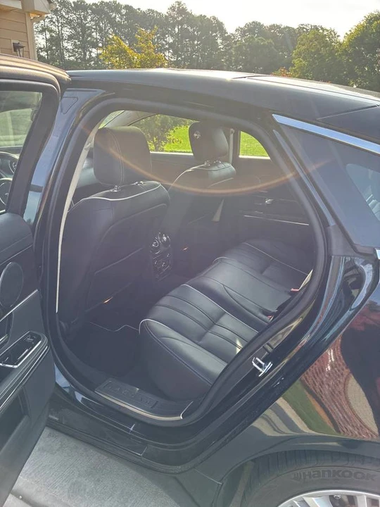 2012 Jaguar X351 XJ - Image 2 of 8