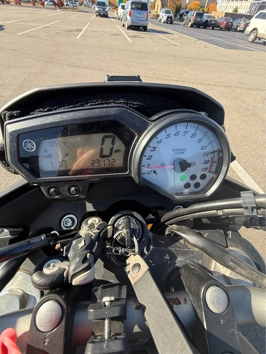 2012 Yamaha - Image 3 of 20