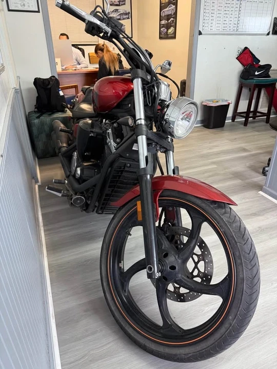 2012 Yamaha - Image 3 of 10